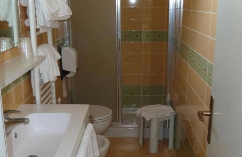 Malcesine Hotel | Hotel Baitone
