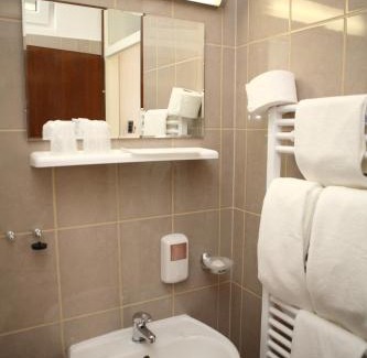 Kastela Hotel | Hotel Ballet School