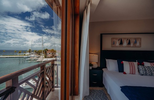 Puerto Bahia Complejo | Hotel Bannister by Mint