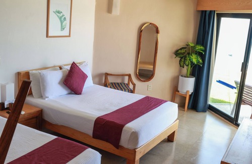 Barra de Navidad Hotel | Hotel Barra de Navidad