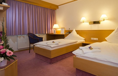 Brehna Hotel | Hotel Bavaria
