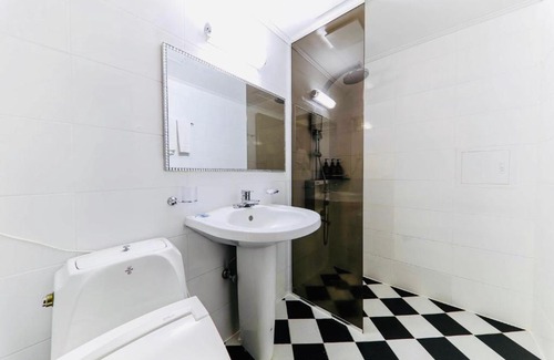 Yeon-dong Hotel | Hotel Be Jeju