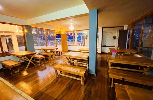 Gadherni Hotel | Hotel Beas River Retreat - A Riverside Hotel with Balcony