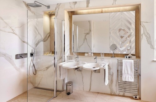 Cap-d'Antibes Hotel | Hotel Belles Rives