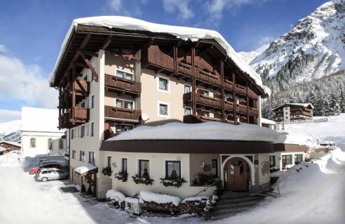Plangeross Hotel | Hotel Bergland Superior