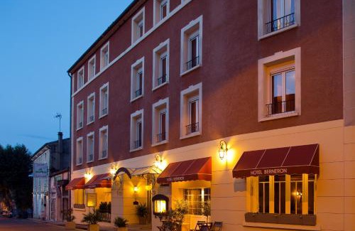 Vallon-Pont-d'Arc Hotel | Hotel Berneron