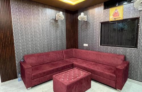 Ambikapur Hotel | Hotel Bharat