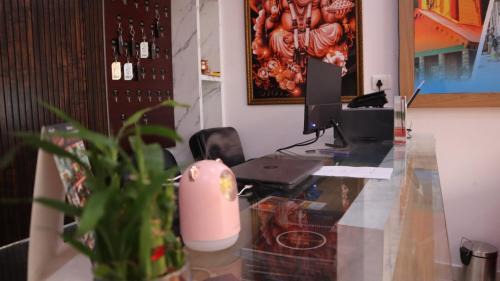 Rishikesh Hotel | Hotel Bindram Palace