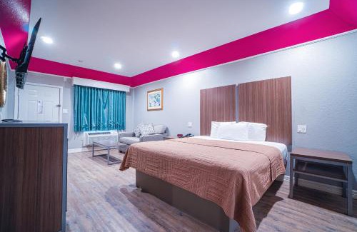 Clear Lake Shores Hotel | Hotel Bliss Kemah