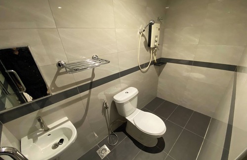 Taman Universiti Hotel | Hotel Bliss