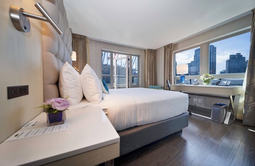 Central Hotel | Hotel Blu Vancouver