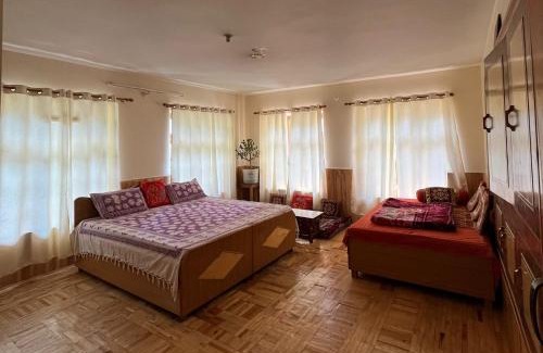 New Manali Hotel | hotel blue by ocean stay