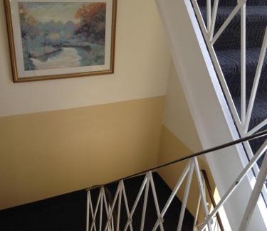 Gay Village Hotel | Hotel Bon Accueil