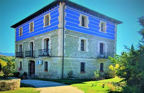 Las Ventas de Santa Lucía Hotel | Hotel Boutique Bodegas De Arnes - Adults Only