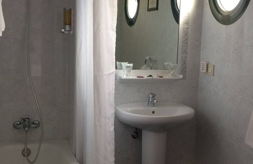 Gozon Hotel | Hotel Brisamar