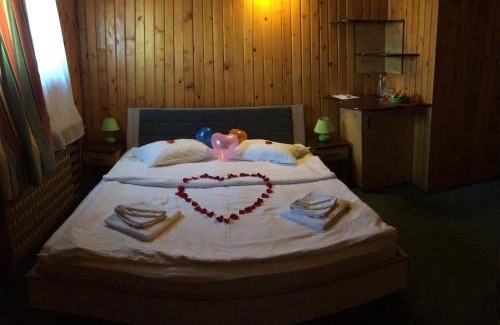 Paraul Rece Hotel | Hotel Bucegi Portile Regatului