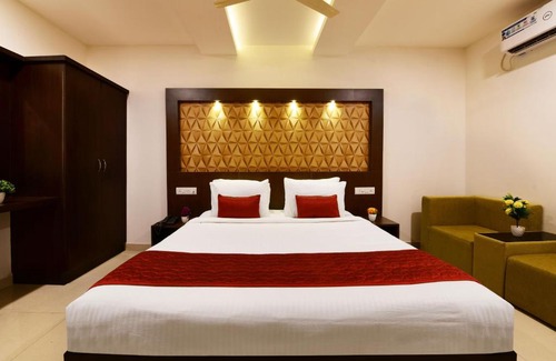 Begur Hotel | Hotel BV Colours By Rivido, Begur Main Road
