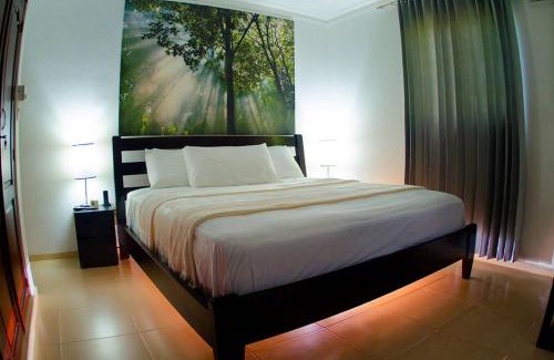 Santiago de los Caballeros Hotel | Hotel Casa Jum