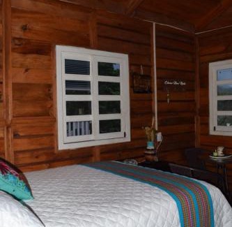 San Agustin Lanquin Otro | Hotel Cabañas Doña Rosita