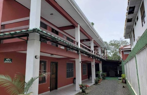 Jacó Hotel | Hotel Cabinas Jacomar