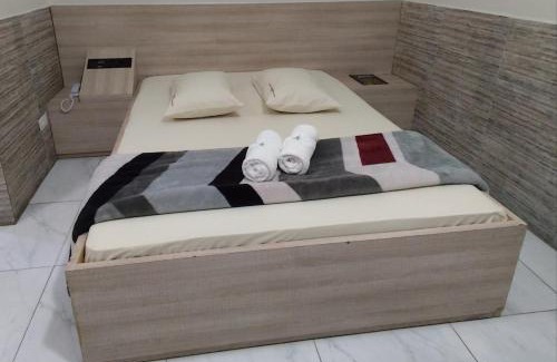 Zona Leste Hotel | Hotel Caliente
