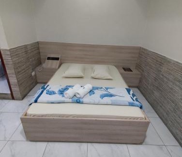 Zona Leste Hotel | Hotel Caliente