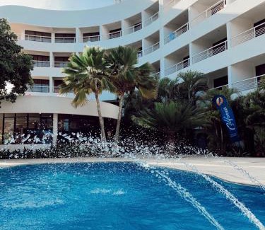 Margarita Island Hotel | Hotel California Playa El Yaque