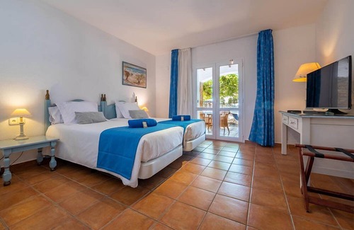 Portlligat Hotel | Hotel Calina