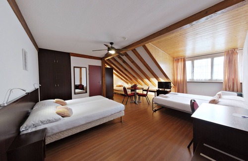 Les Eaux-Vives Hotel | Hotel Calvy