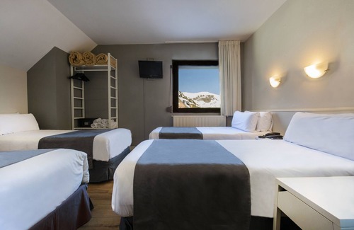 Pas de la Casa Hotel | Hotel Camel.lot by Nexta