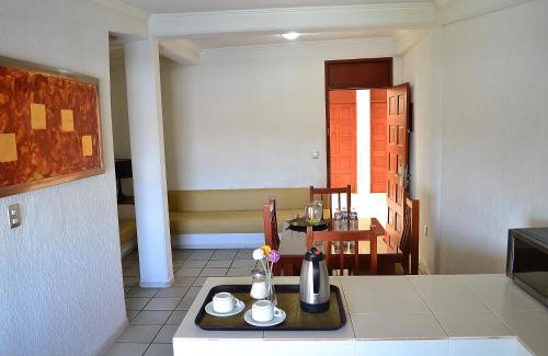 León Hotel | Hotel Campestre Inn