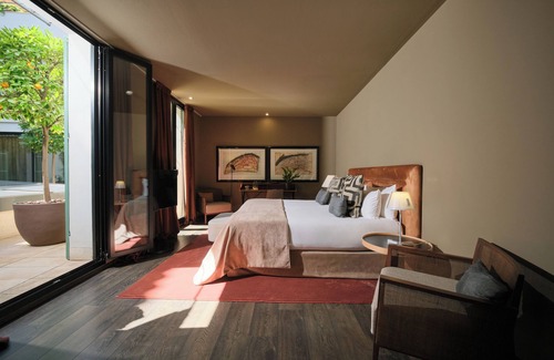 La Llotja-Born Hotel | Hotel Can Alomar - Adults Only