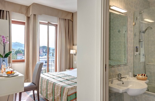 Sant'Agnello Hotel | Hotel Caravel