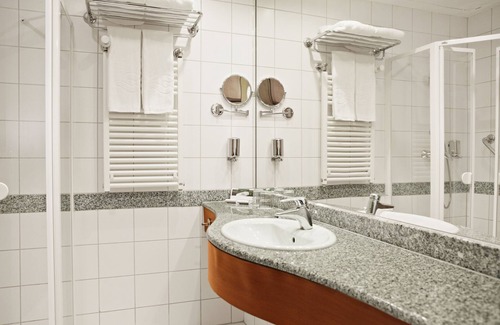 Heviz Hotel | Hotel Carbona Thermal Spa