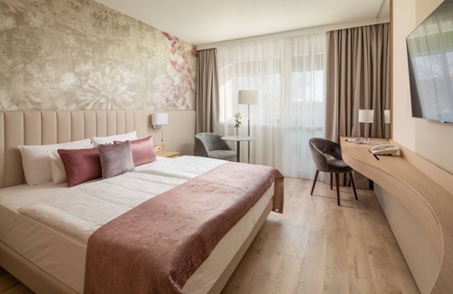 Heviz Hotel | Hotel Carbona Thermal Spa