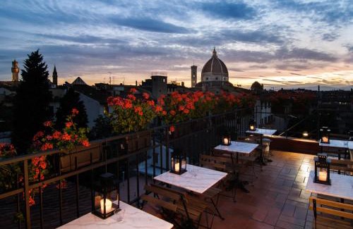 Sant' Ambrogio Hotel | Hotel Cardinal of Florence - recommended for ages 25 to 55