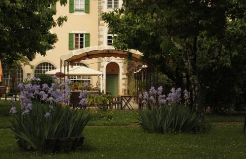 Les Vans Hotel | Hotel Carmel