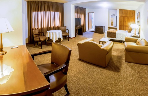 Miraflores Hotel | Hotel Carmel