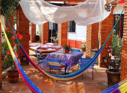 Comala Cama Y Desayuno | Hotel Casa Alvarada