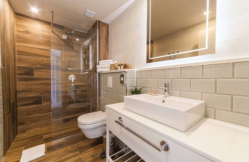 Orahovac Hotel | Hotel Casa del Mare - Amfora