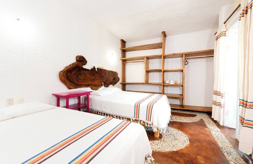 Santa María Huatulco Hotel | Hotel Casa Lasibe Café