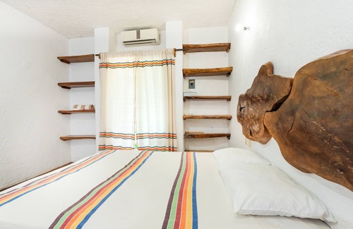 Santa María Huatulco Hotel | Hotel Casa Lasibe Café