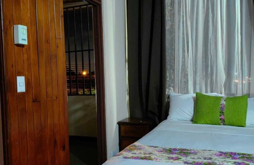Alajuela Hotel | Hotel Casa Tago