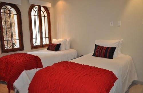 Santiago Hotel | Hotel CasaDeTodos
