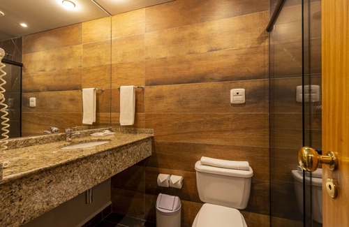 Aguas Belas Hotel | Hotel Cassino Tower Curitiba Aeroporto By Nacional Inn