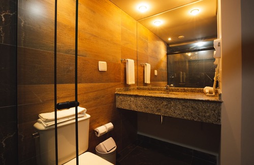 Aguas Belas Hotel | Hotel Cassino Tower Curitiba Aeroporto By Nacional Inn