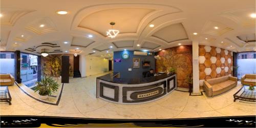 South West Casa | Hotel Caves Suite Delhi Airport