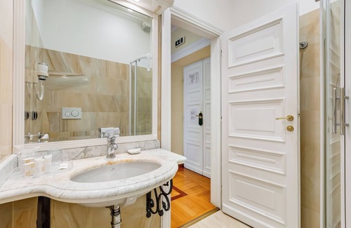 Repubblica Hotel | Hotel Cellini