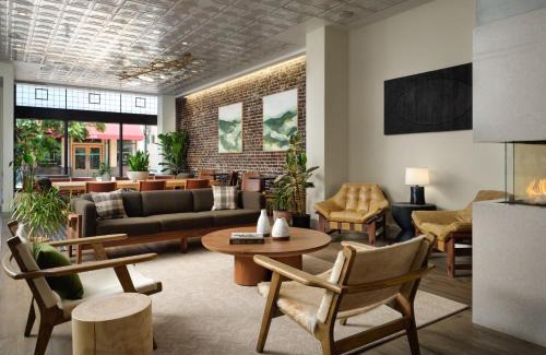 Downtown Hotel | HOTEL CERRO, Autograph Collection