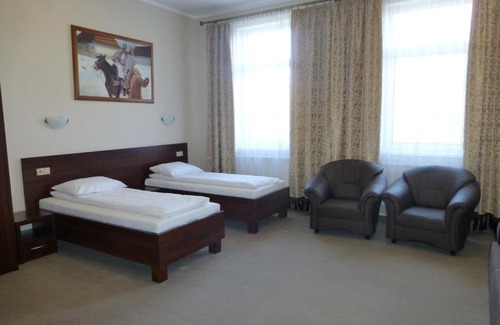 Gizycko Hotel | Hotel Cesarski - Kaiserhof